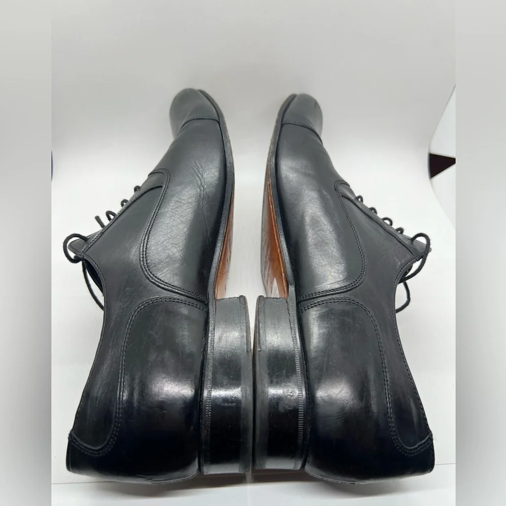 Russell &‎ Bromley Black Leather Cumulus Toe Cap Leather Oxfords Men’s Size 10.5